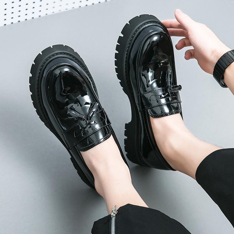 Black New Fashion Tassel Mens Party and Wedding Loafers Thick Soled Men's Dress Platform Shoes Comfortable Breathable Men Shoes