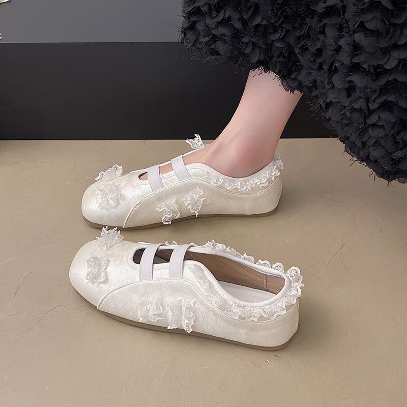 French silver flat-soled single shoes women's 2025 summer new popular sports and leisure soft-soled ballet Mary Jane shoes