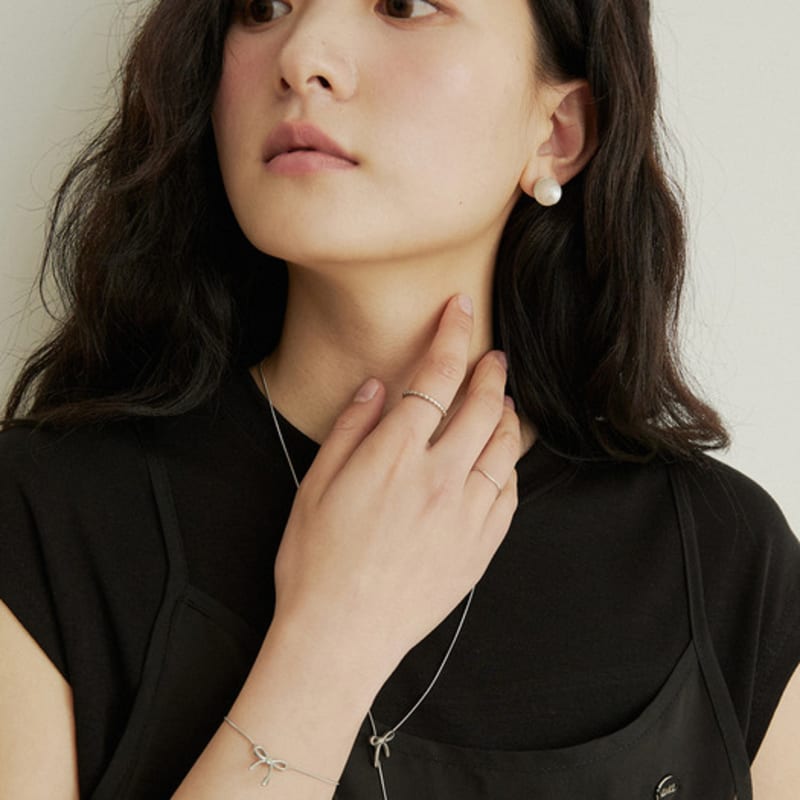 ADAUL Vintage Ribbon Bracelet - Silver