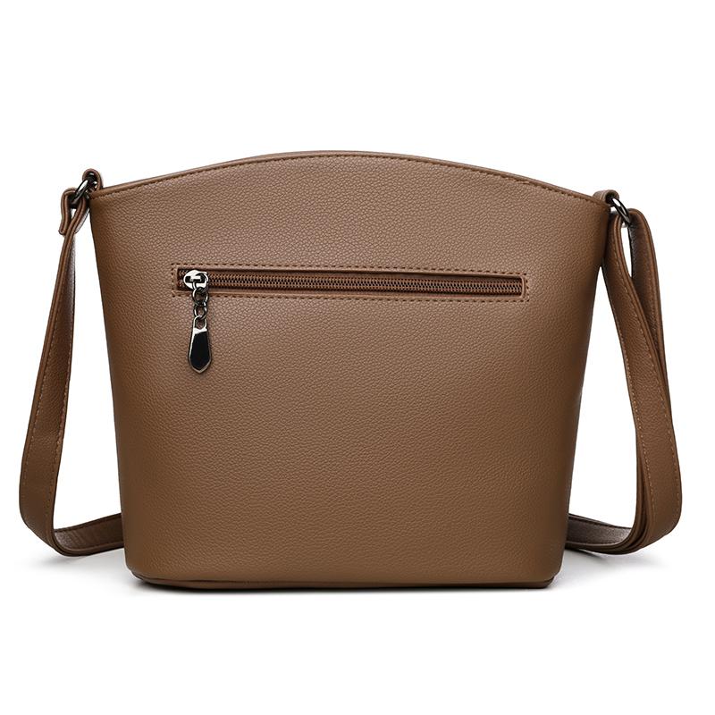 Fashion soft leather retro women's bag new Korean version shoulder bag casual fashion messenger women's bag