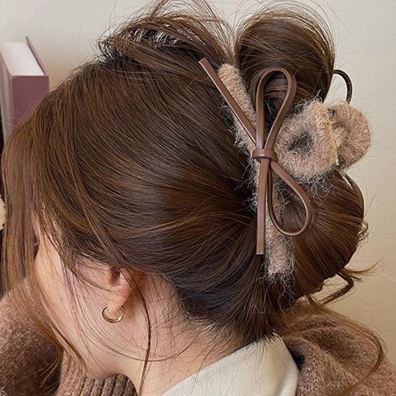Plush Leather Bow Large Hair Claw Autumn/winter Furry Headband Womans Elegant Hair Pins Shark Clips Female Fashion Barrettes