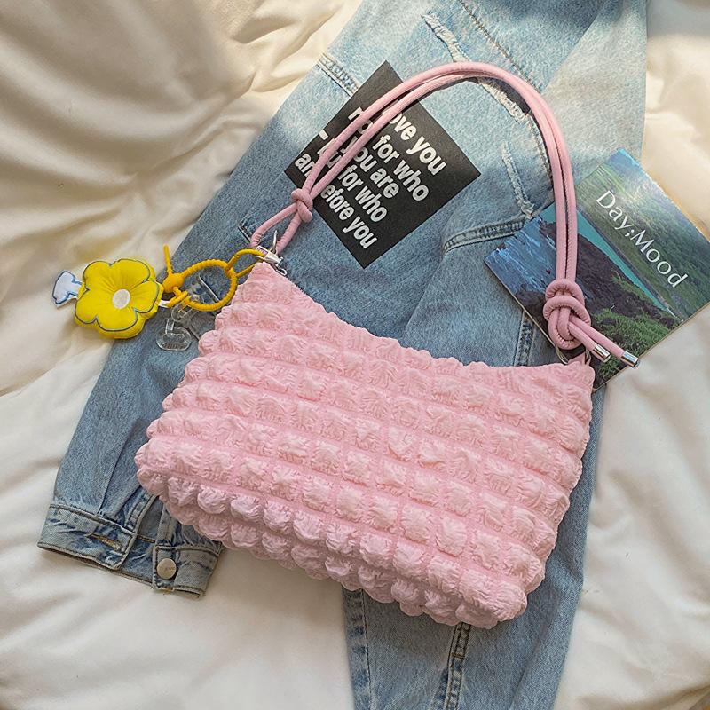 Foreign style small fresh pleated shoulder bag women 2025 early autumn new versatile underarm dumpling bag fashion