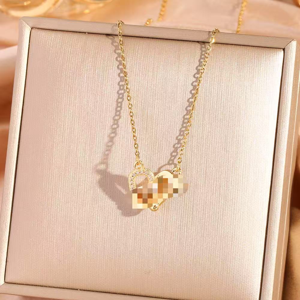 Four Leaf Clover Pendant Necklace For Women Fashionable Zircon Crystal Adjustable Chain Delicate And Versatile Jewelry