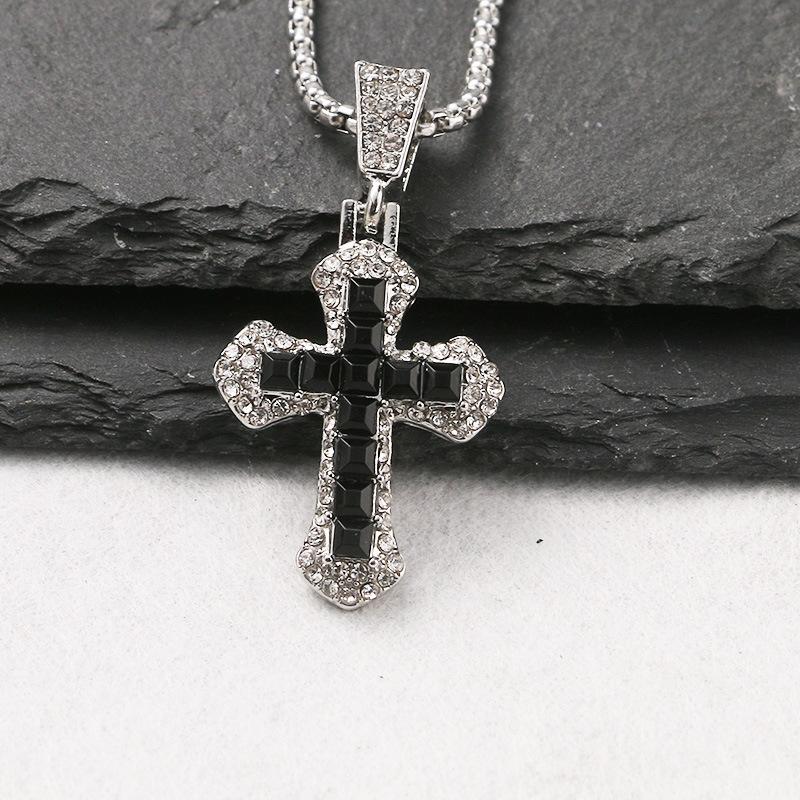 1Pc Fashionable European and American Full Diamond Cross Necklace New Zircon Pendant Hip Hop Trend Personality Versatile Sweater Chain Accessories