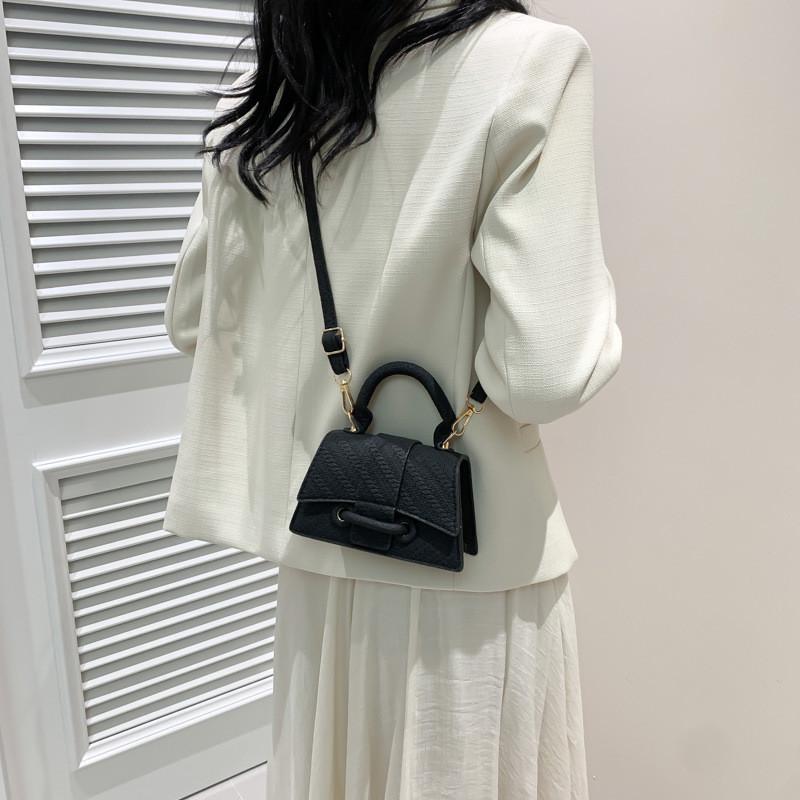 Trendy Minimalist Chic Small Square Bag Stylish Pu Shoulder Tote For Spring Fashion