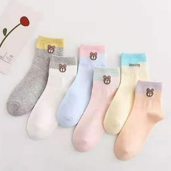 Langsha Women's Cotton Mid-Calf Socks - Autumn/Winter Breathable Odor-Resistant Chinese Style for All Seasons
