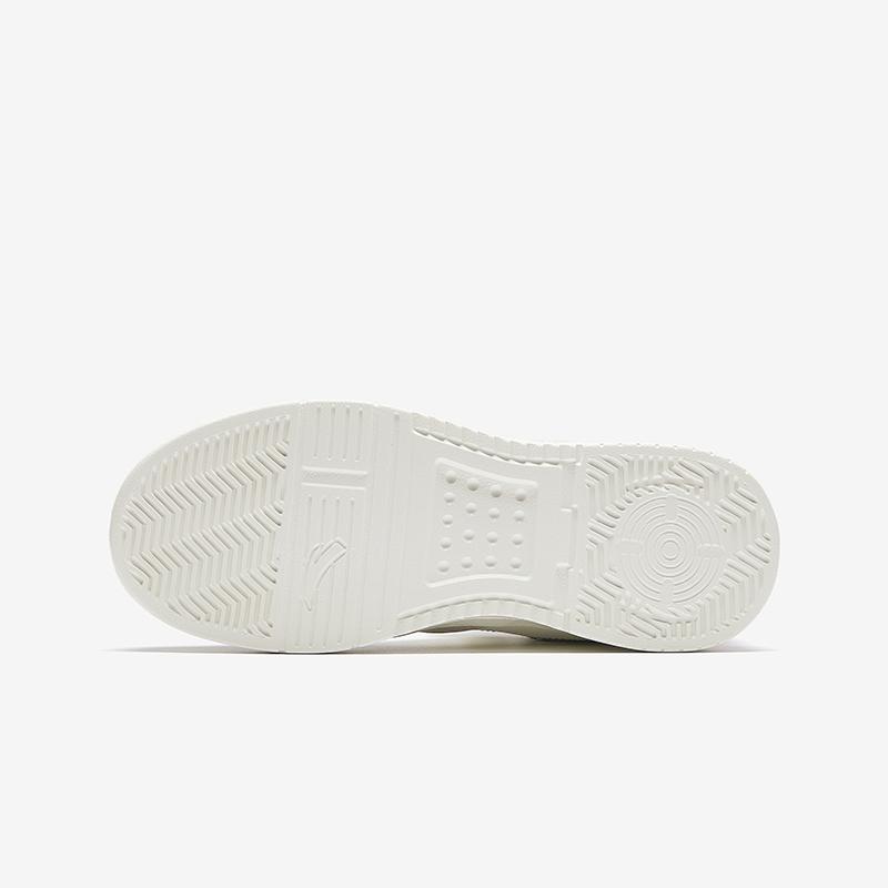 Anta Comfortable Versatile Non-Slip Wear-Resistant High-Top Casual Shoes Kids Casual Shoes White Brown A22438002-1