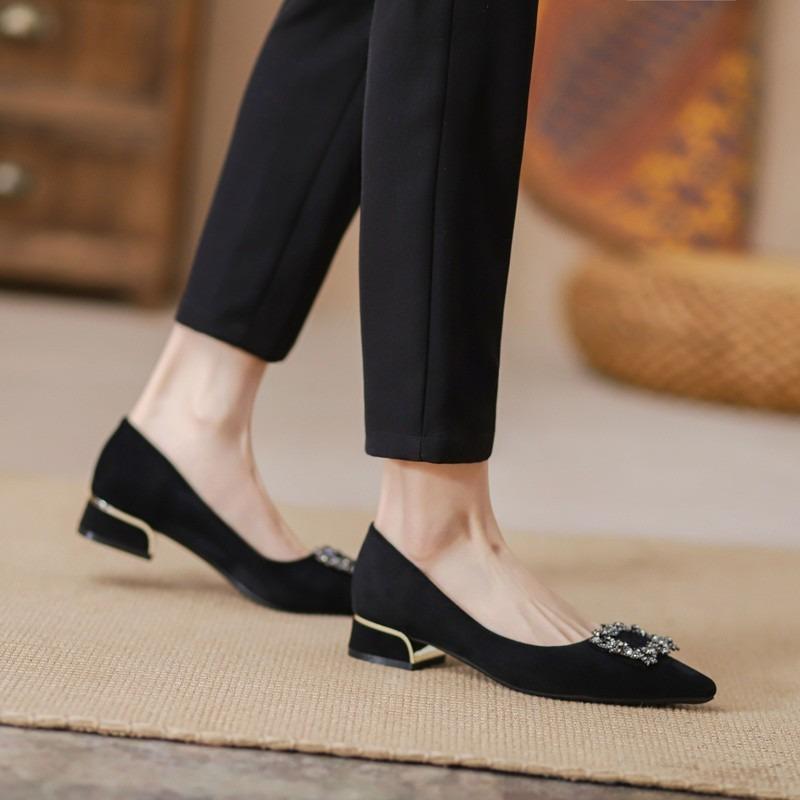 New rhinestone thick heel women's soft sole black high heels autumn shallow mouth pointed work shoes medium heel single shoes