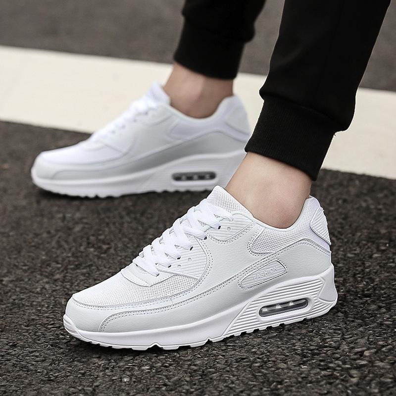 Sommer neue Paar Sportschuhe lässige Herren Luftpolster weiche Sohle leichte atmungsaktive Laufschuhe Herren Trendschuhe