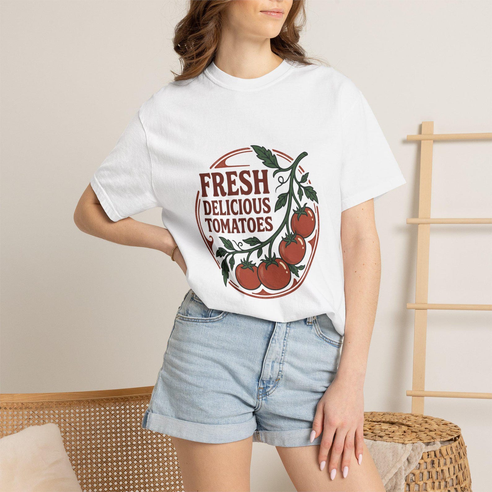 Fresh Delicious Tomatoes T-shirt | Vintage Farm Produce Graphic L