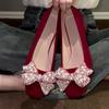 Bride Shoes 2026 New Flowers Chinese Xiuhe Dress Main Wedding Dress Two Wear Not Tired Foot Pearl Flower Shoes