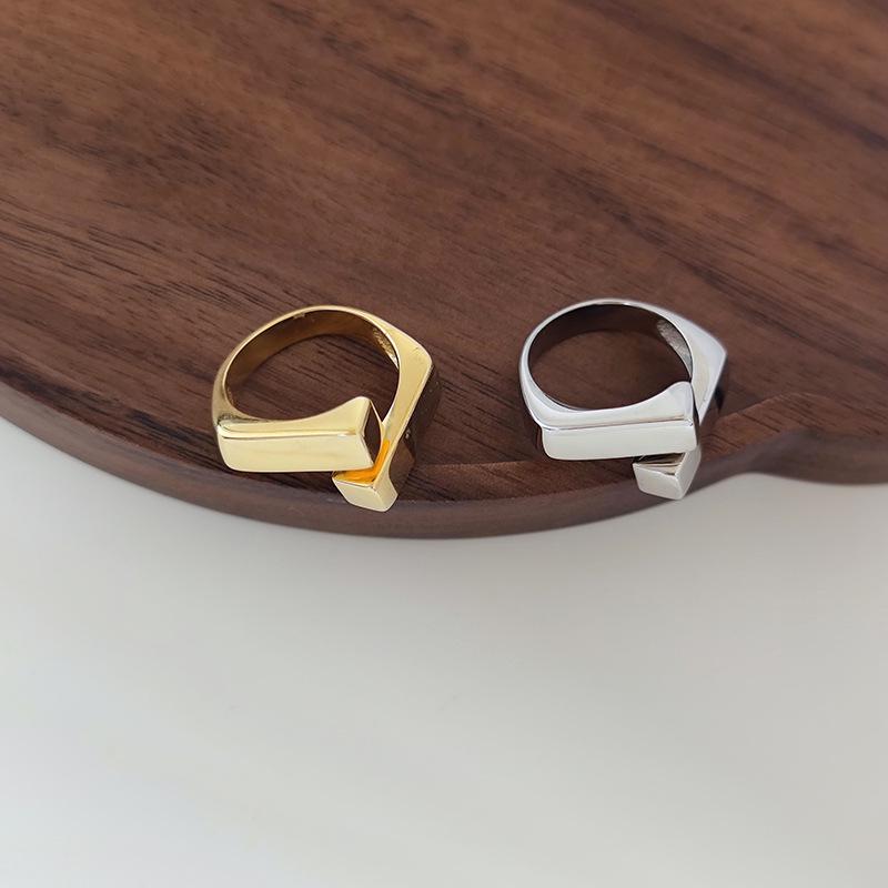 Women's Geometric Square Crossover Ring In S925 Silver: Fashionable, Versatile, Hip Hop Style, Adjustable Open Design for Index Finger.