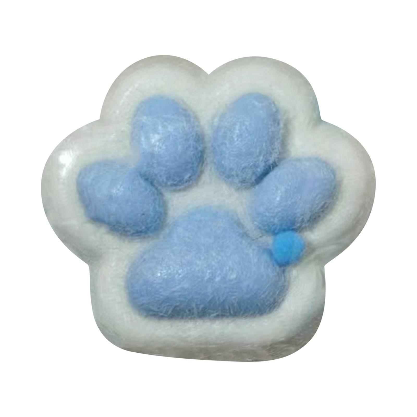 

Pet Paw Shaped Felted Wool Patch Decorative Accessory for Crafts Bags Clothing DIY Embellishment Soft Texture Design One Size білий