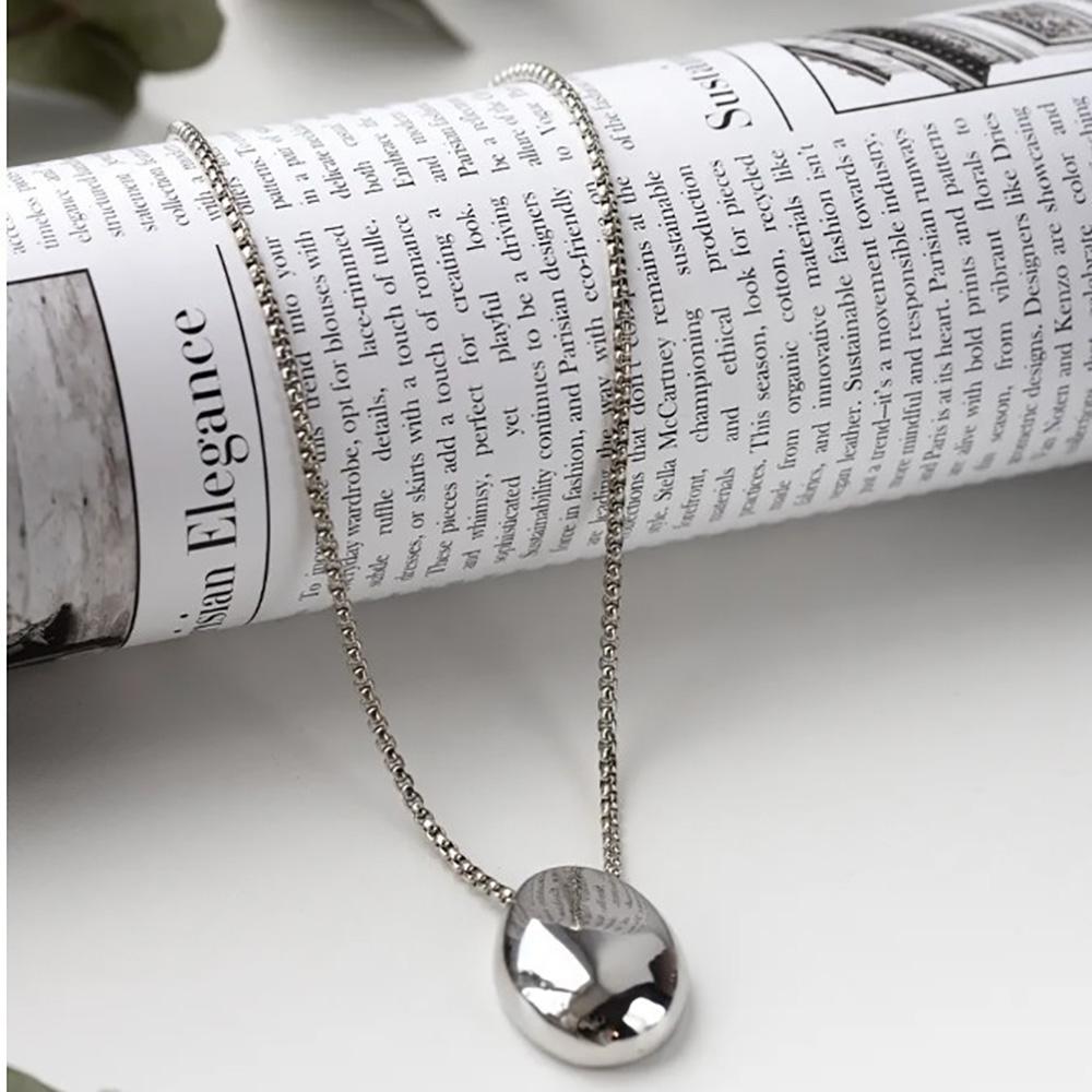 Simple Metal Glossy Oval Waterdrop Geometric Pendant Necklace for Women Punk Long Sweater Chain Charm Party Jewelry Gifts
