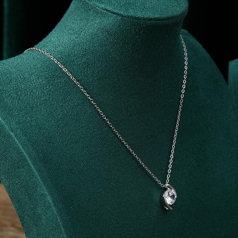 1pc Fashion Velvet Mannequin Bust Necklace Display Stand Portrait Jewelry Pendant Rack Holder Counter Display Props