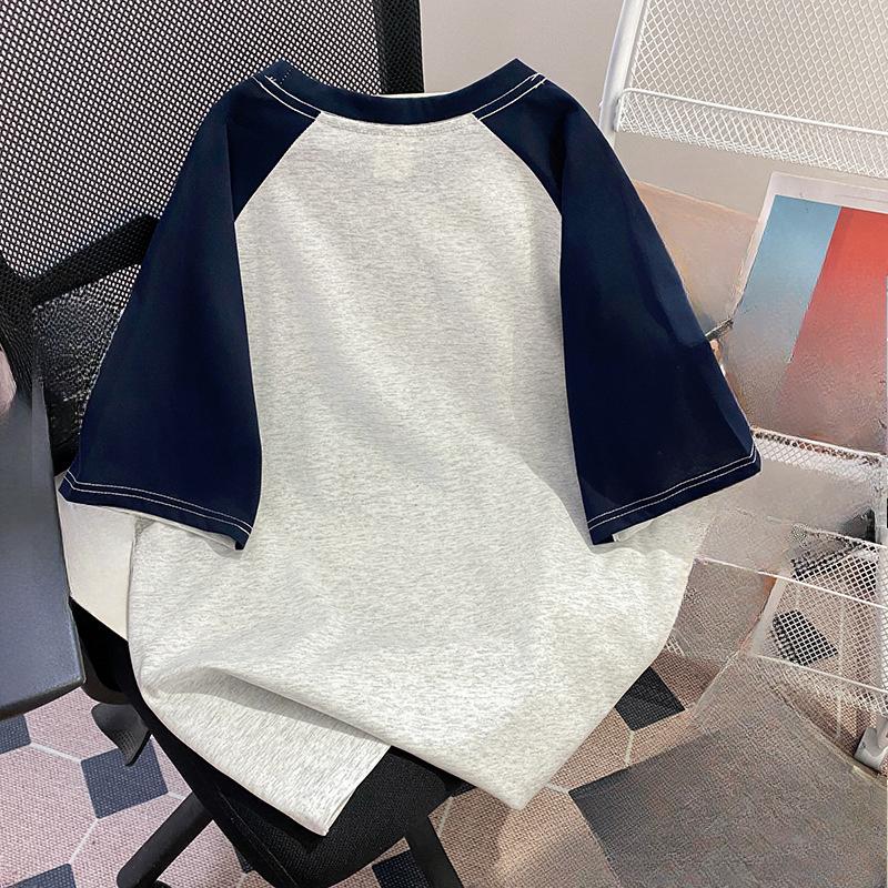 Extra-large Color-blocked Shoulder Three-bar Striped Short-sleeved T-shirt