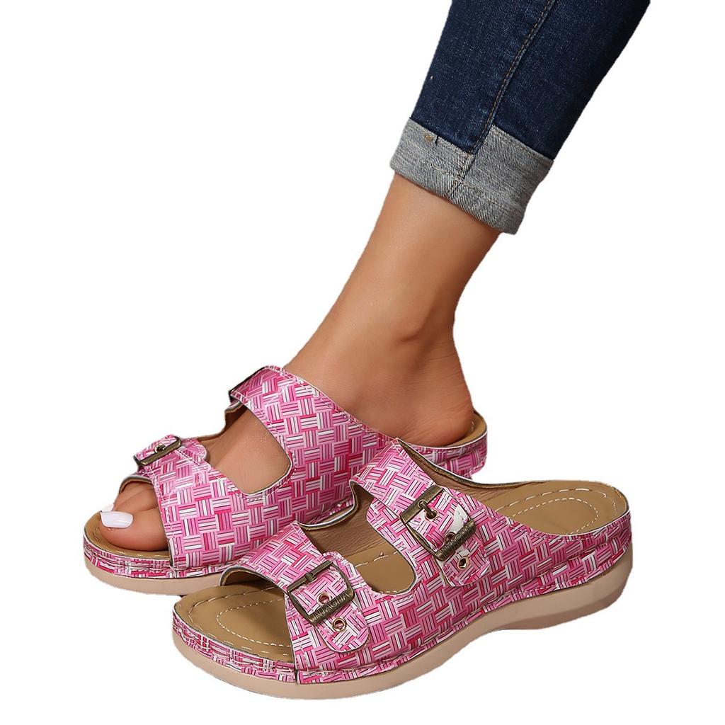 Foreign trade large-size slippers women's 2025 new hollow metal buckle wedge heel wear multi-color casual slippers