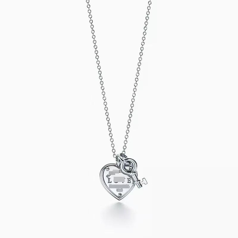 T Family Heart Lock Key Necklace: Classic Heart Pendant on a Collarbone Chain for Women