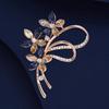 Crystal Flower Ribbon Brooch for Women, Exquisite and Fashionable Bow Brooch, Anti-glare Pin