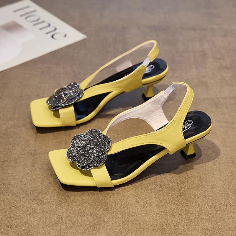 Mode Kristall Damen Sandalen Elegant Mittelhohe Absätze Schuhe Kleid Mode Pumps Frau Hausschuhe Sommer 2025 Neuer Trend Marke Sandalias De Mujer