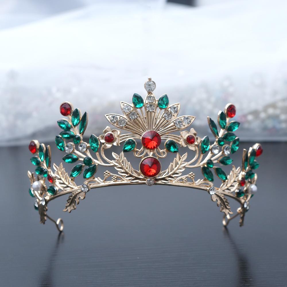 1 Stück Weihnachten Thema Vintage Haarkrone Edelsteine Filigranes Blumendesign Perfekt für Feiertagspartys Hochzeiten Cosplay Eleganz