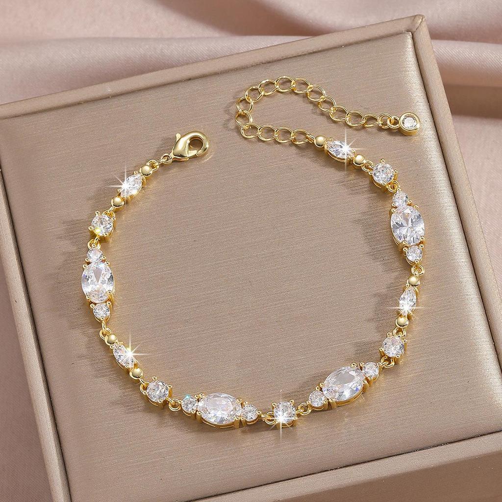 Bracelet Feuille Plaqué Or avec Incrustations de Zircon Hachuré et de Diamant