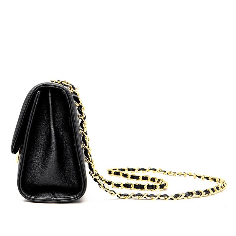 Fashionable, Fresh and Sweet One-shoulder Leather Tilted Straddle Women's Bag Head Layer Leather Summer Chain Small Square Bag