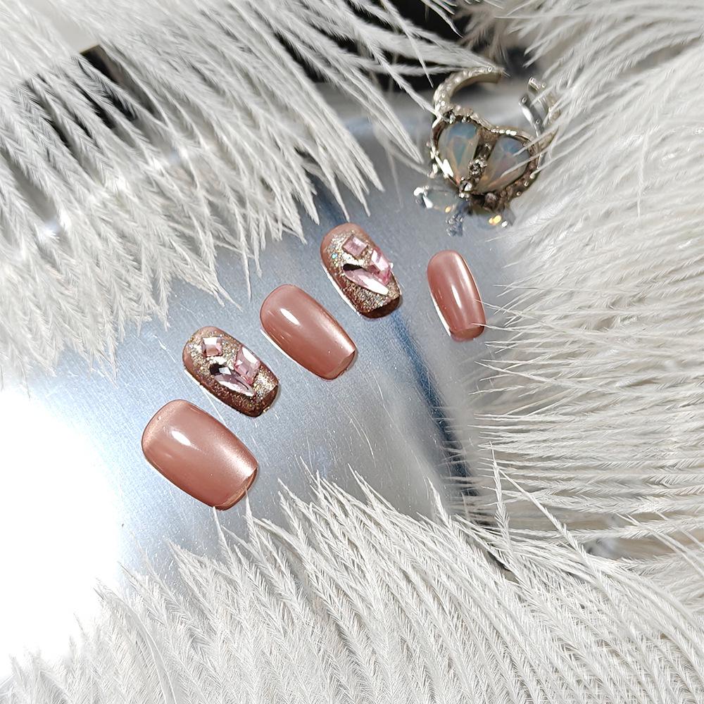 Nude Pink Ultra-Sparkling Cat Eye Glitter Short Press-On Nails for Daily Use