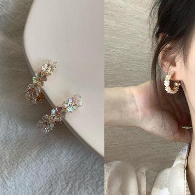 Korean-Style 2025 Trendy C-Shaped Floral Earrings for Women