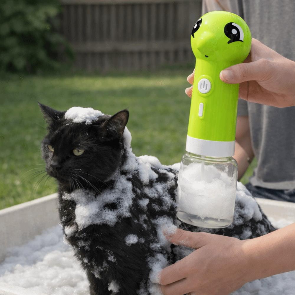 Rechargeable Pet Bathing Foaming Machine Cartoon Dog Soap Sprayer  Outdoor Washing