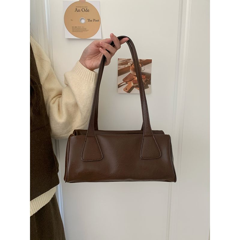 

Women s Bag 2025 Fall and Winter South Korea Ins Retro Underarm Baguette Bag Easiest for Match Commute Leisure Satchel Shoulder Bag Curry
