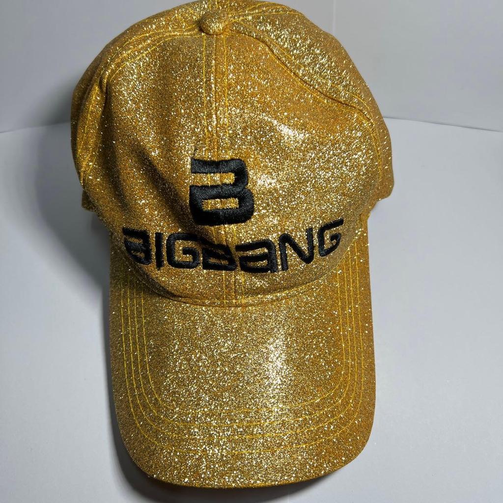 [GEBRAUCHT] BIGBANG Glitzer Gold Kappe