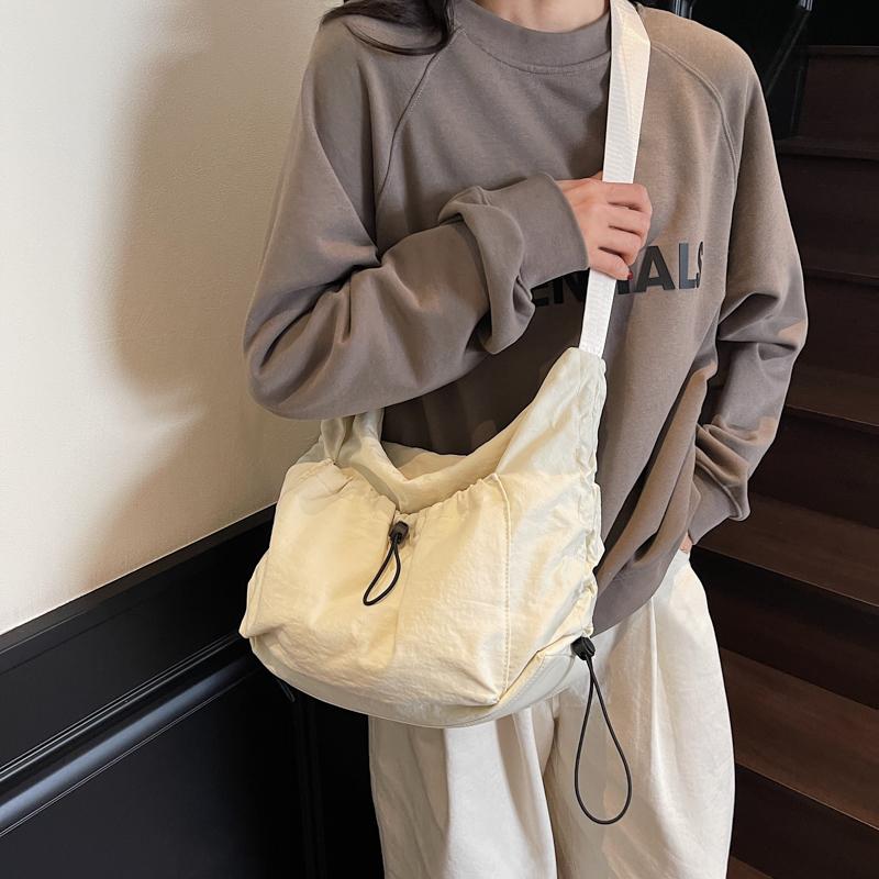 Crossbody Bag Women's Large Capacity Dumpling Bag Solid Color Shoulder Bag Student Class Bag