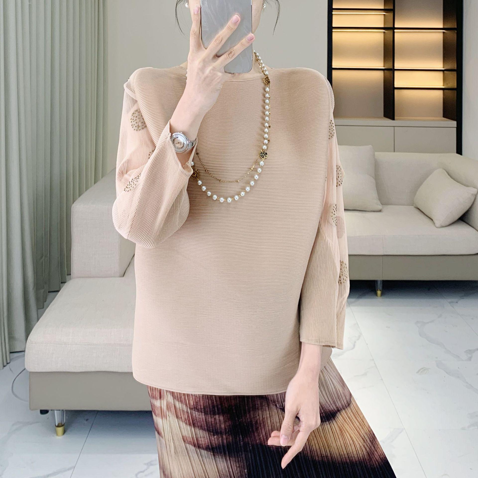 

Модная футболка с круглым вырезом и кружевными рукавами-рюшами больших размеров на весну/лето 2025 для женщин One Size [45-75 kg] хаки