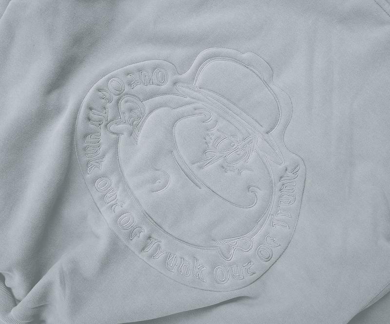 OUT OF TRUNK Mutt Character Hoodie (Light Grey)