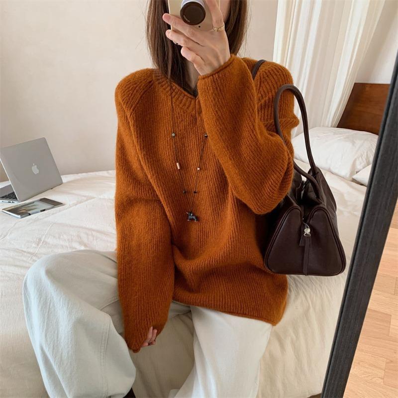 Soft Waxy Temperament Pullover Sweater Women Wear Autumn and Winter New Lazy Style Gentle Collar Long-sleeved Knitted Sweater Top Women