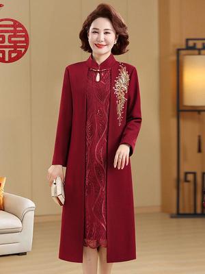 Anzüge & Sets – Kleider