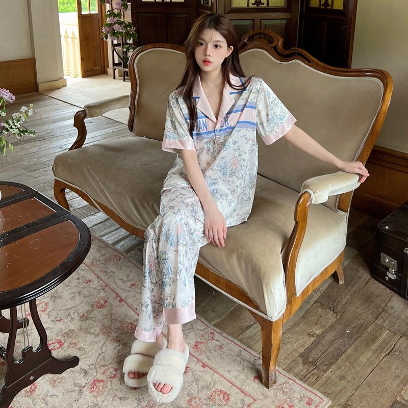 

Pajamas women s Xia Bingsi new short-sleeved long-sleeved suit printed butterfly thin women s loungewear can be worn outside xl/suitable for 60-70kg