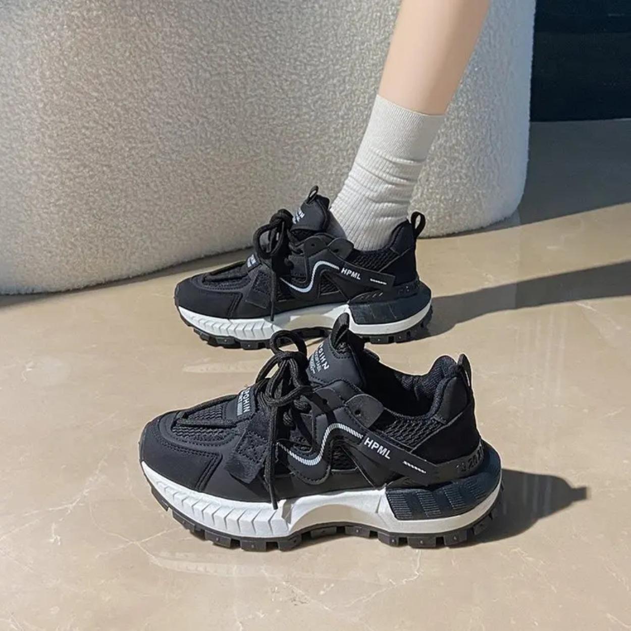 

Летние новые черные папины массивные кроссовки повседневные вулканизированные туфли женские кроссовки на высокой платформе со шнуровкой белые кроссовки женские 2024 40 чёрный