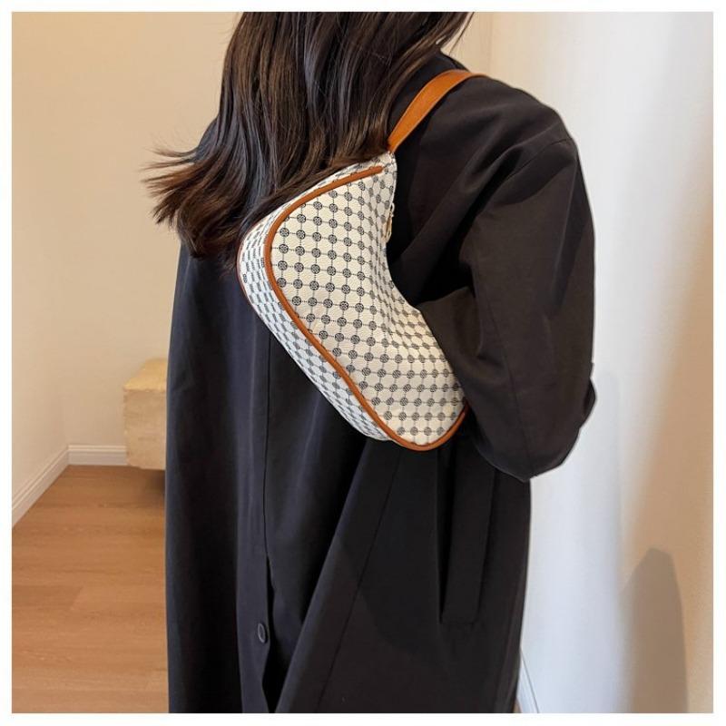 

Niche design small bag women s bag new trendy fashion spring and summer shoulder bag versatile texture underarm bag 14*23*9CM