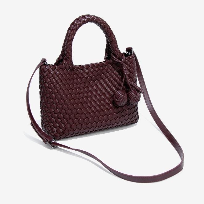Fashion Woven Handbag Women's New Soft Leather Bag Small Shoulder Messenger Bag Fashion Versatile Hand Carry Small Tote Bag