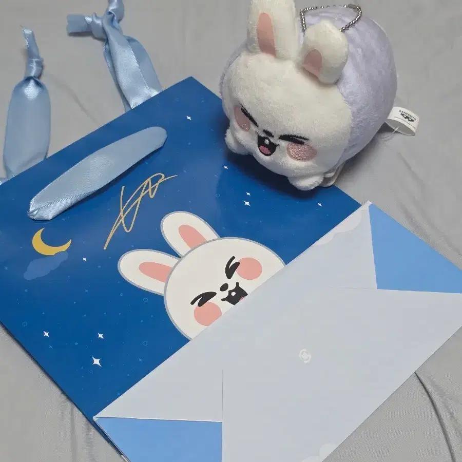 STRAY KIDS GIGO Doll + Shopping Bag Ribbit Set SKZ SKZ