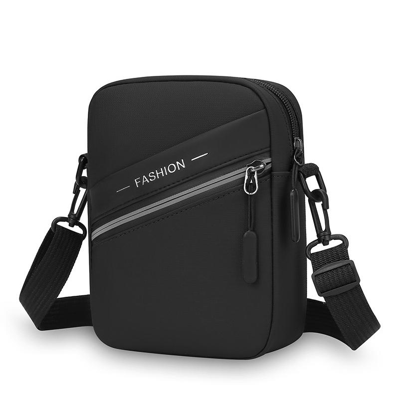 2025 New Men's Crossbody Bag Lightweight Commuting To Work Multi-layer Shoulder Bag Simple Fashion Men's Bag