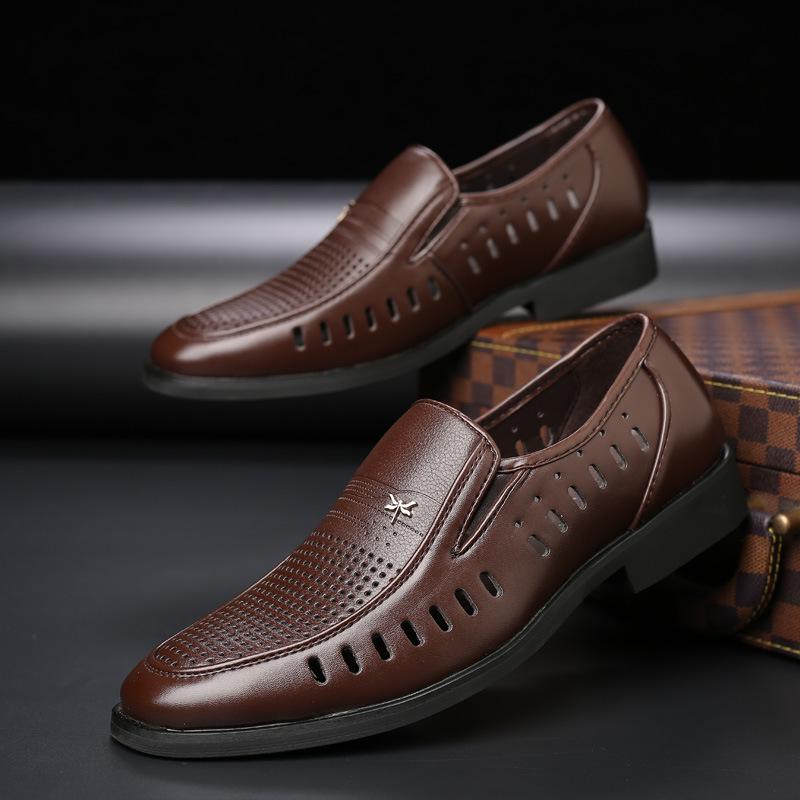 

Повседневная кожаная обувь мужская обувь 2025 корейская версия однопедальные с бахромой на платформе кожаные туфли, глянцевая обувь для стилиста в повседневном стиле 44