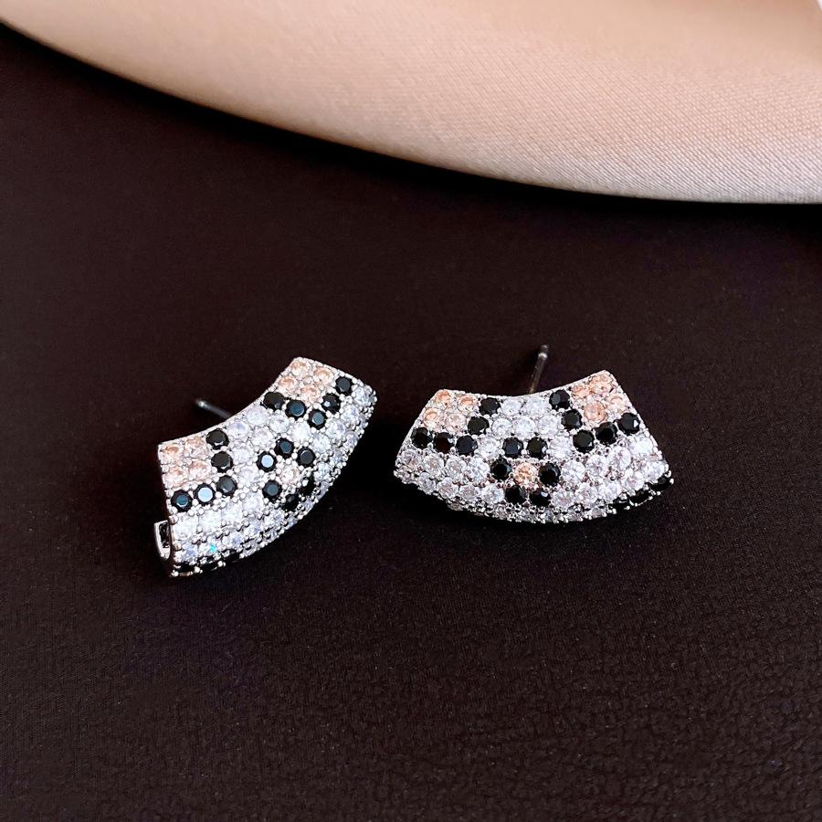 Vintage medieval zircon irregular geometric texture earrings stud earrings personalized earrings women