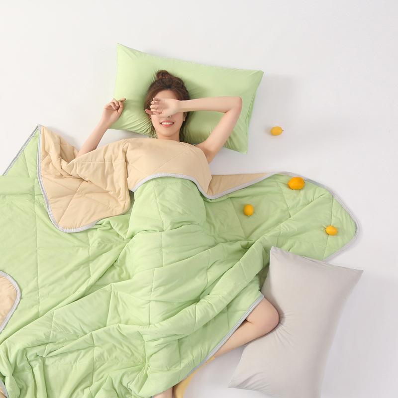 Antibakterielle, leichte, hautfarbene Steppdecke der Klasse A, sommerkühle Steppdecke für Klimaanlagen, sofort kühle, seidig waschbare Melonen-Steppdecke