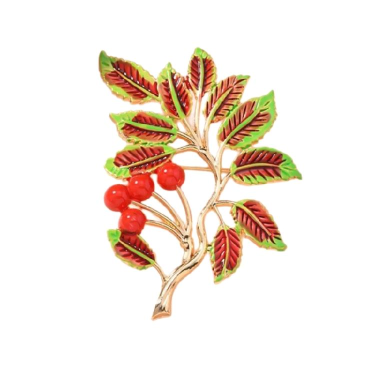 Artistic Enamel Autumn Leaf Pin Jewelry Combining Vintage Aesthetics and Natural Accent for a Distinctive Look