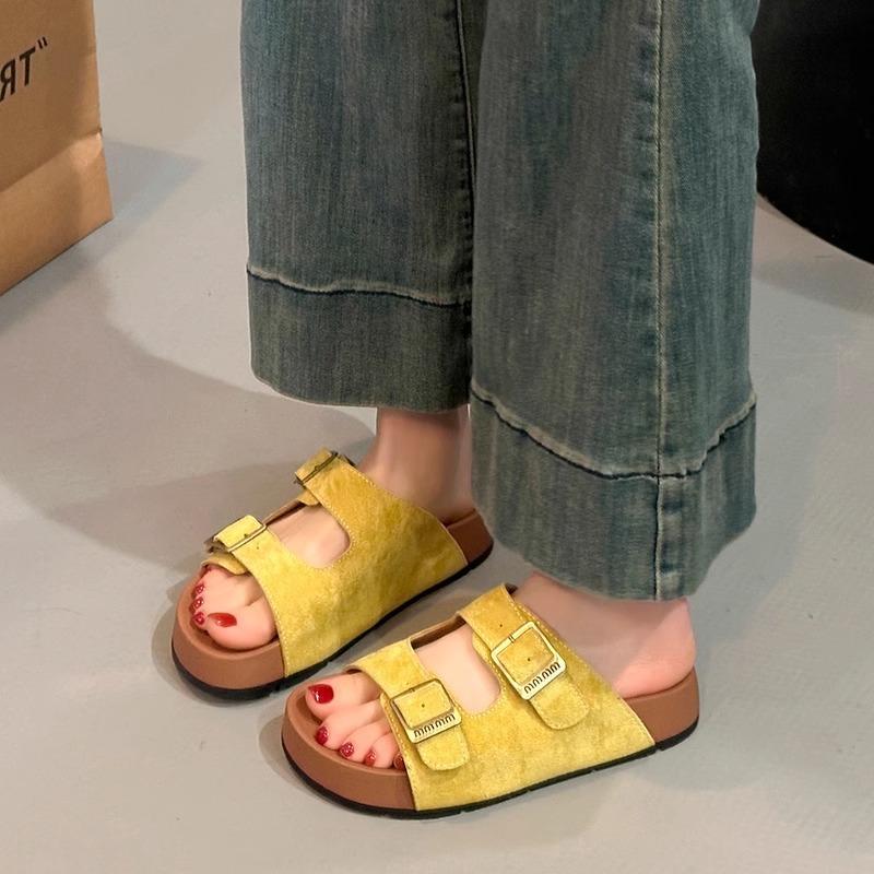 

Thick-soled heightening Birkenstock slippers women s summer wear 2025 spring new sandals small non-slip beach cool slippers 40