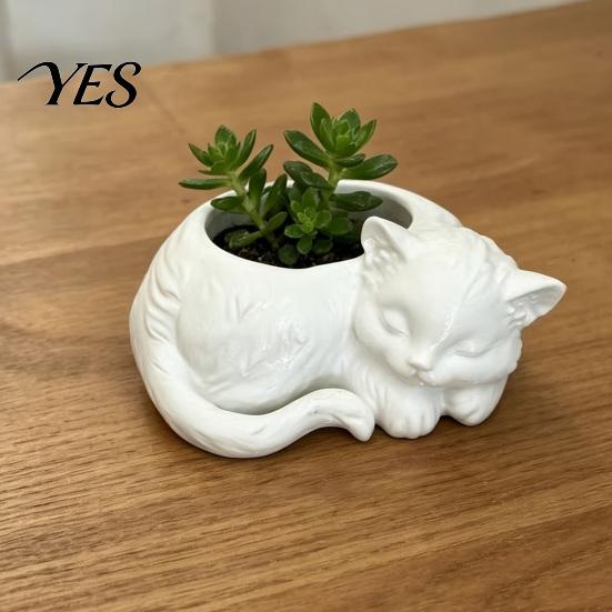 Three Dimensional Cat Planter 3D Printed Sleeping Flowerpot, Mini Desktop Planter, Unique Indoor Garden Decor Decorative Plant Holder for Succulents