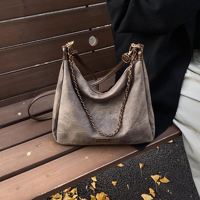 

Универсальная сумка-мессенджер ins женская 2025 новая зимняя простая ретро бархатная сумка-тоут из оленьей кожи, сумка на плечо, сумка подмышку 31*11.5*29